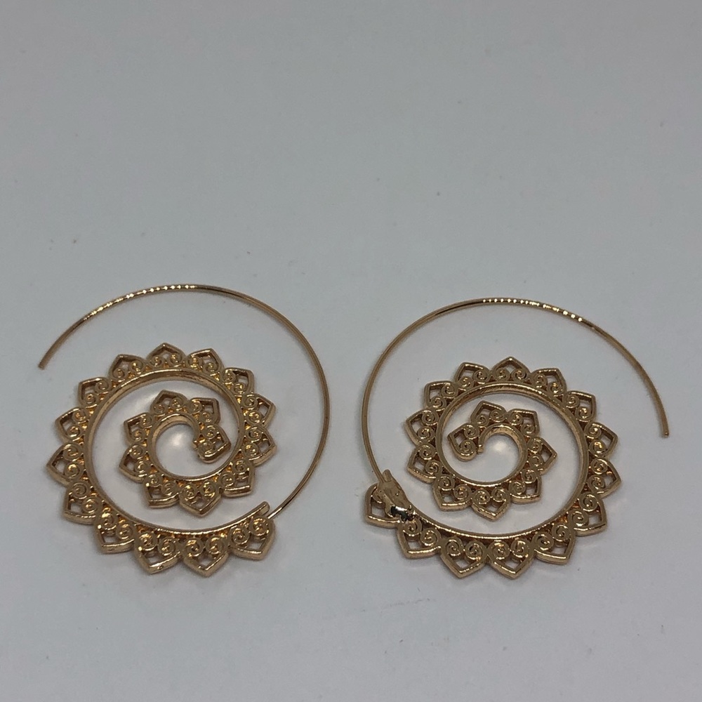 14k Yellow Gold Plated Funky Earrings - Picture 6 of 10